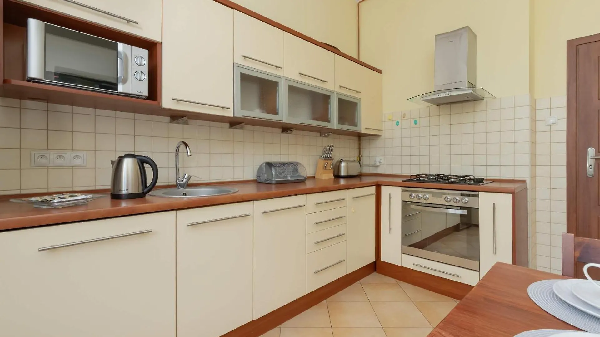 Climatic Apartment In Gdansk'S Old Town By Noclegi Renters
