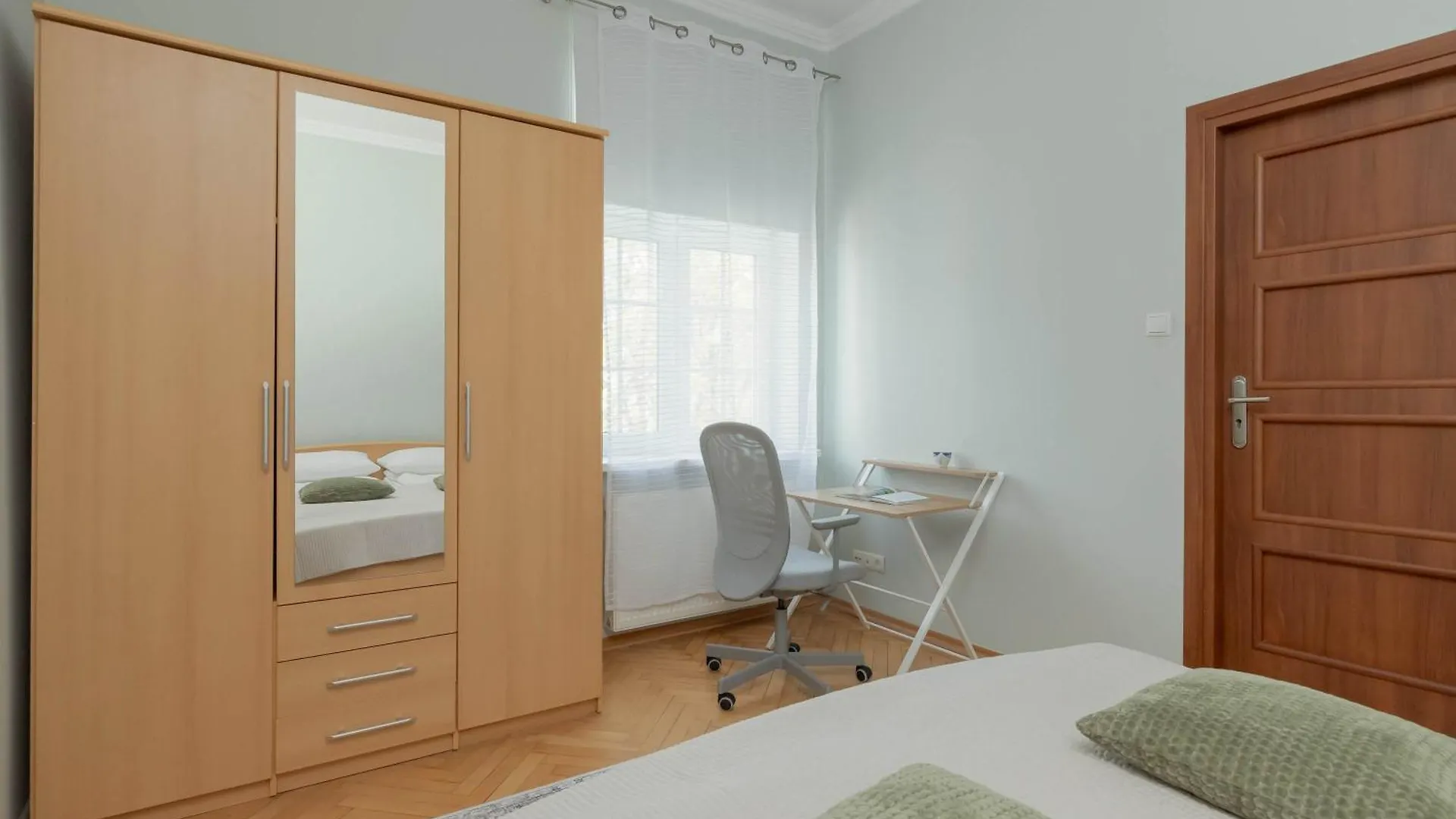Climatic Apartment In Gdansk'S Old Town By Noclegi Renters 0*, Gdansk Poland